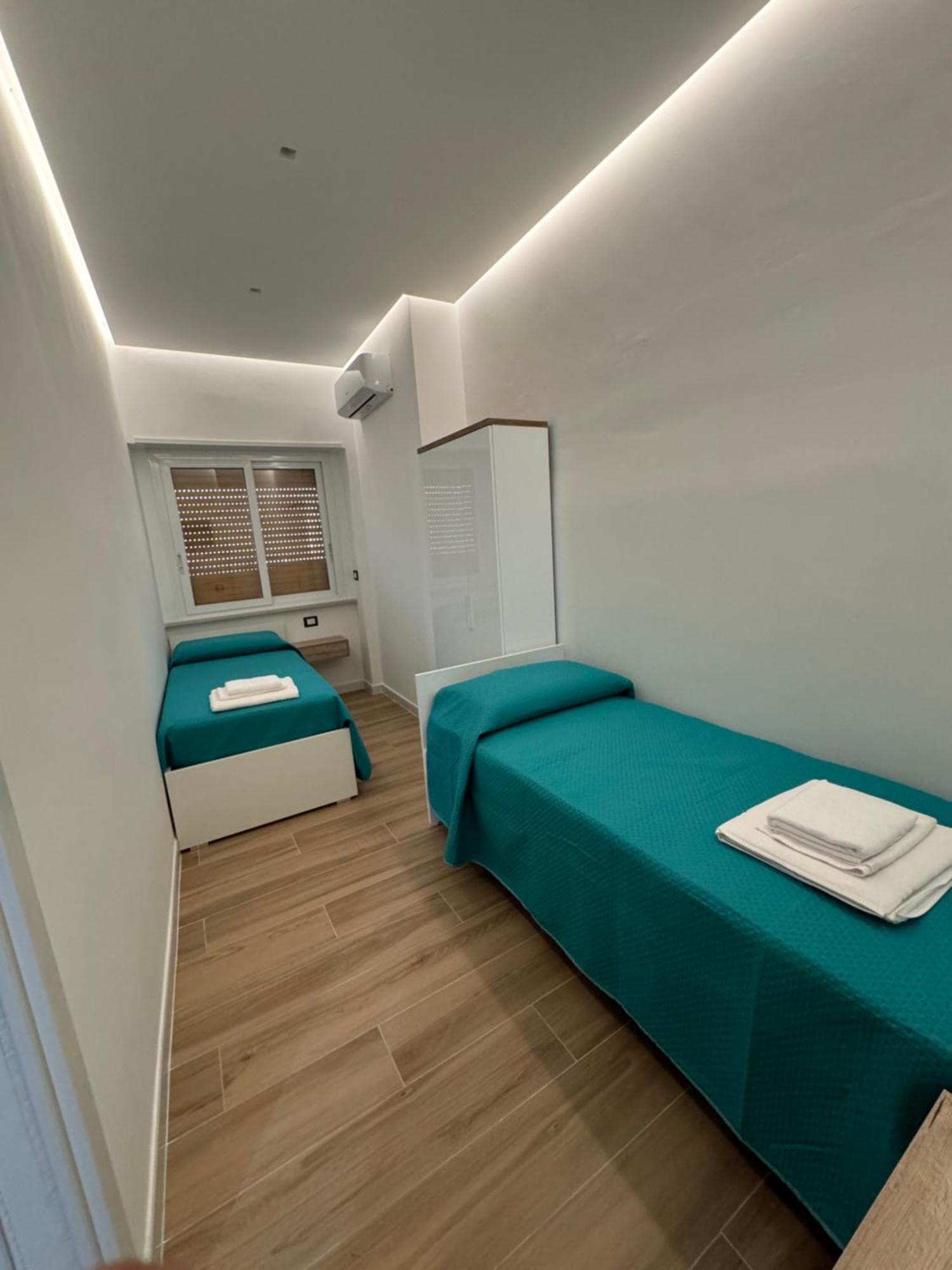 Praia Guest House 1 Прая-а-Маре Екстер'єр фото